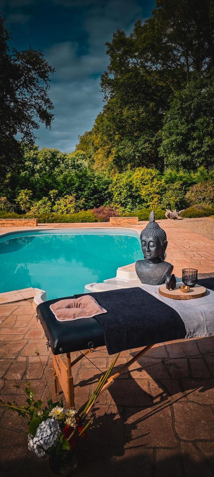 Villa Tagibao Avec Piscine Chauffee Et Spa Lesterps ภายนอก รูปภาพ